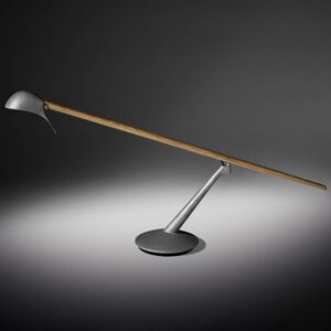 B.lux Nastavitelná LED stolní lampa Bluebird T ocel/dub